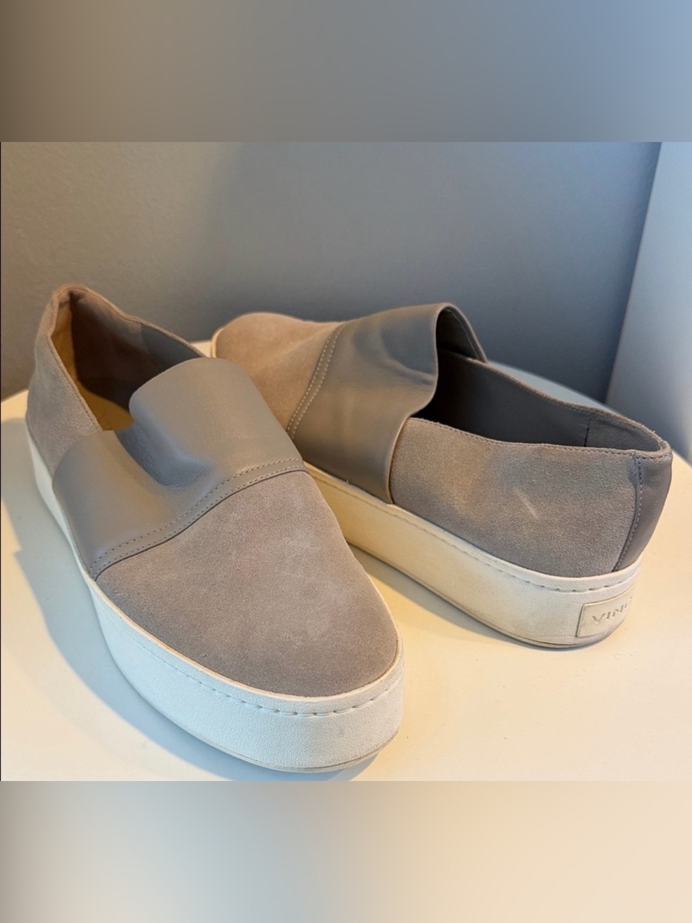 Vince Women's Gray Ward Leather Slip-On Suede Leather Sneaker/Loafer Cushioned